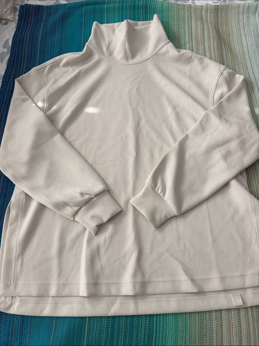 Lululemon Peloton Softstreme Funnel-Neck Long Pullover